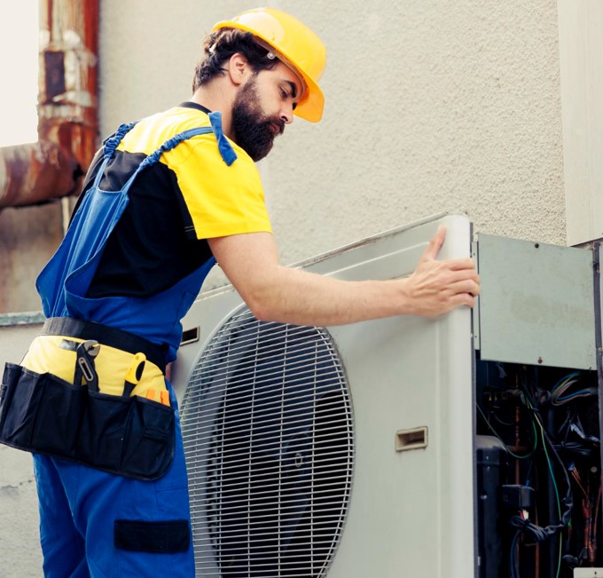 Renting in Halifax or Bedford in 2026? Don’t ignore the Heat Pump