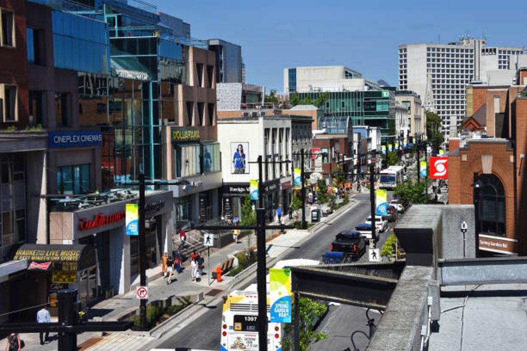 How much does it cost to live in Halifax NS?
